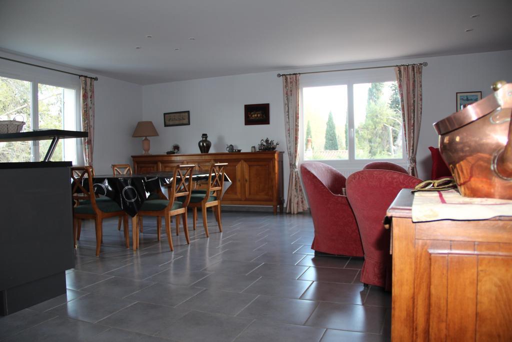 Villa Des Oliviers Fontvieille Eksteriør billede